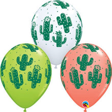 Afbeelding in Gallery-weergave laden, Cactus 11 inch (28 cm)
