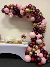 Afbeelding in Gallery-weergave laden, Organic Ballonnenboog
